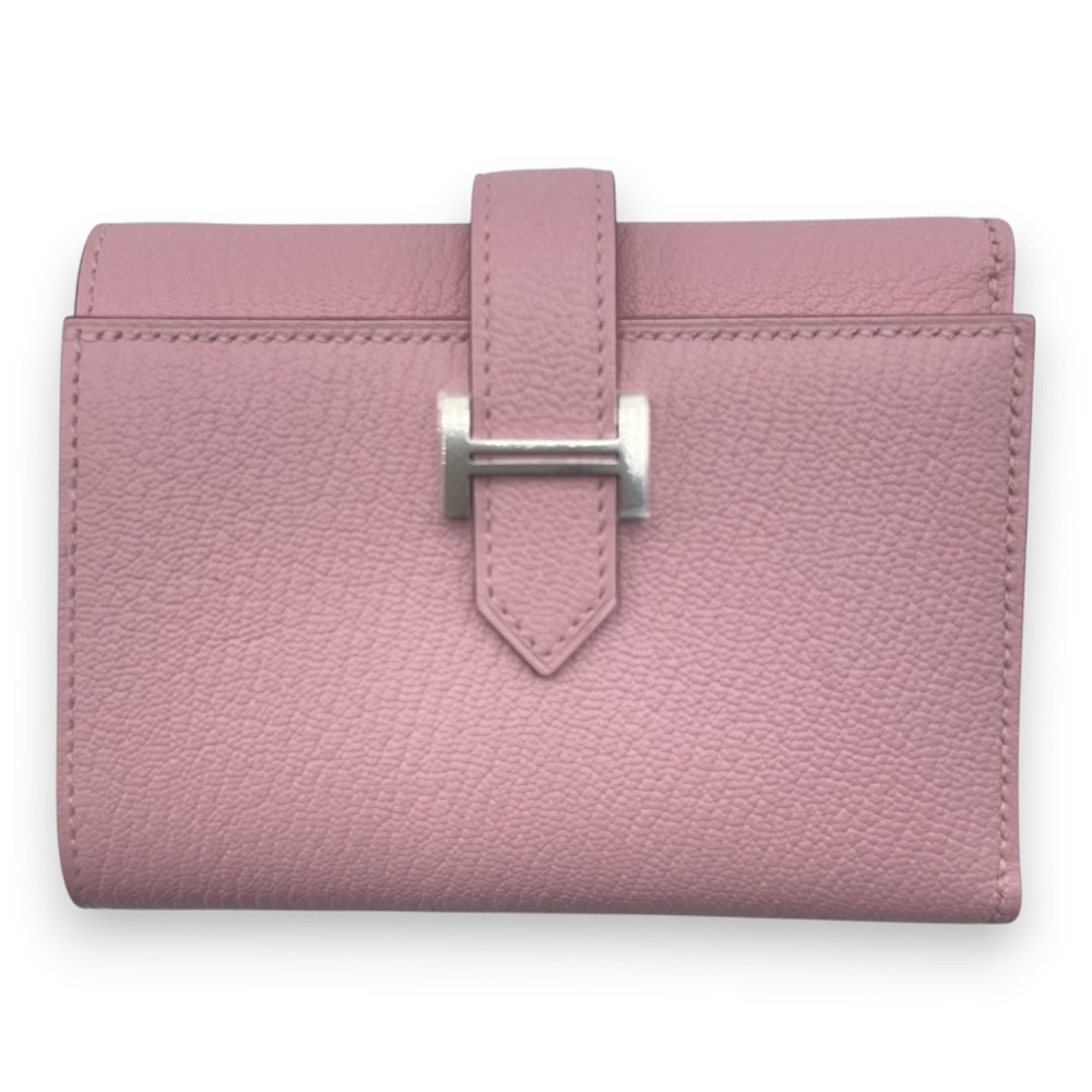 財布をどこよりも安く購入【プレミアバリューフリマ】