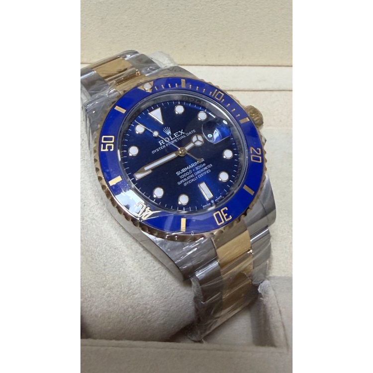 ロレックス サブマリーナーデイト 126613LB 中古美品【プレミア