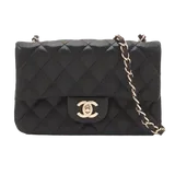 シャネル マトラッセ  ブラック ラムスキン 20