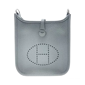 【2025年10月】エルメス エヴリン 16 トリヨンクレマンス ブルーグラシエ 未使用品