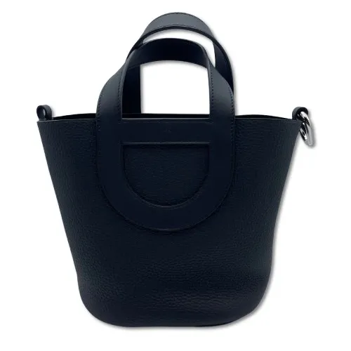 W18 ノワール トリヨンクレマンス シルバー金具