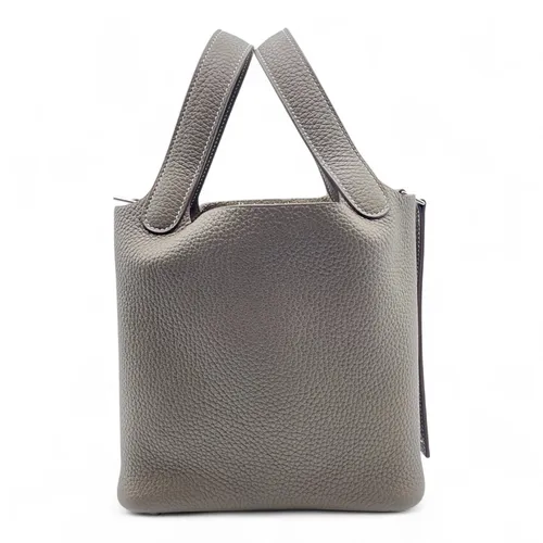 PM トリヨンクレマンス エトゥープ シルバー金具