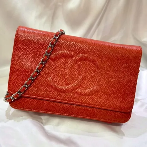 A48654 レッド キャビアスキン