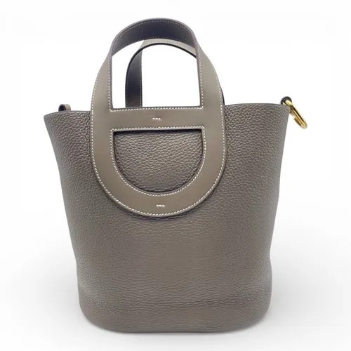 23 エトゥープ トリヨンクレマンス ゴールド金具