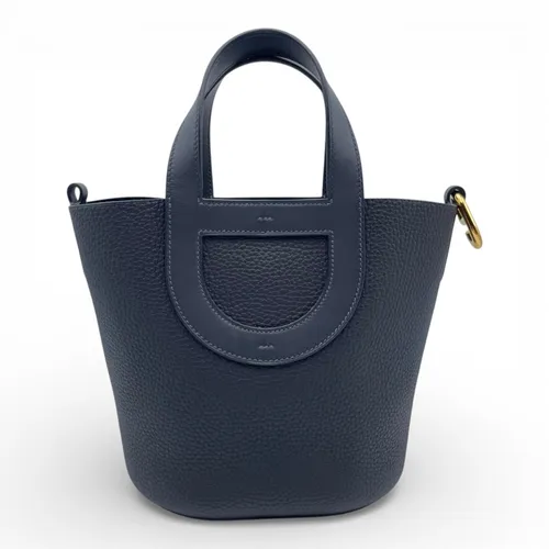 18 トリヨンクレマンス ブルーニュイ ゴールド金具