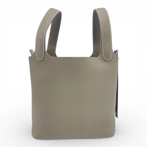 PM トリヨンクレマンス エトゥープ シルバー金具