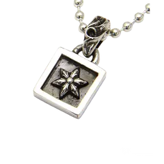 クロムハーツ スター フレームド チャーム/シルバー/新品