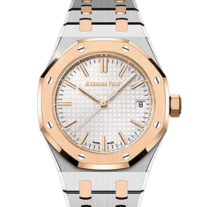 【2026年01月】オーデマピゲ ロイヤルオーク 15550SR.OO.1356SR.02 ステンレススチール 37mm シルバー 新品