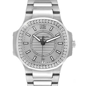 【2025年11月】パテックフィリップ ノーチラス 7008_1A-011 ステンレススチール 34mm シルバー 中古品