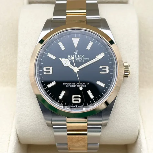 124273  ブラック