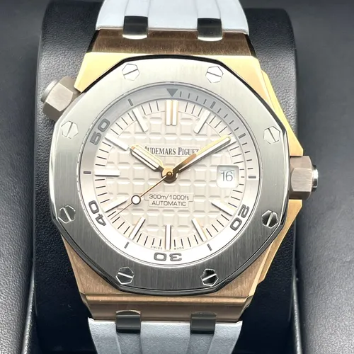 15711OI.OO.A006CA.01 グレー