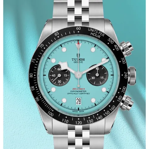 M79360N-0024 フラミンゴブルー 41mm