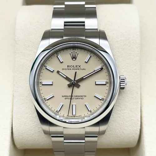 ロレックス オイスターパーペチュアルをどこよりも安く購入【プレミア