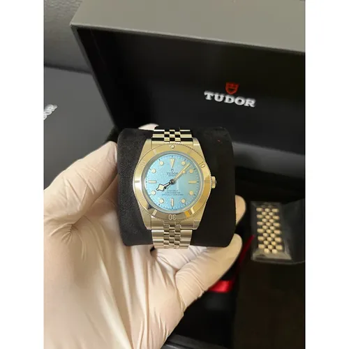 54 M79000-0001ブルー ステンレススチール 37mm