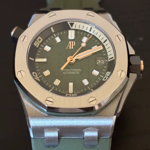 15720ST.OO.A052CA.01 ダイバー