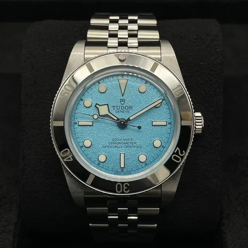 54 M79000-0001ブルー ステンレススチール 37mm