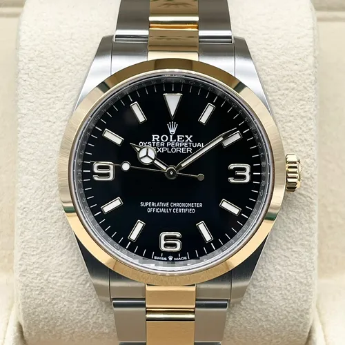 124273  ブラック