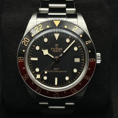 58 M7939G1A0NRU-0001 ブラック ステンレススチール