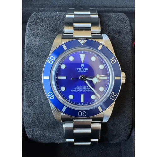 【未使用純正品】TUDOR ステンレススチール 金属ベルト　ブルー保護シール付 チューダーをどこよりも安く購入【プレミアバリューフリマ】