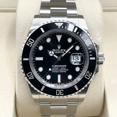 126610LN ブラック ステンレススチール 41mm